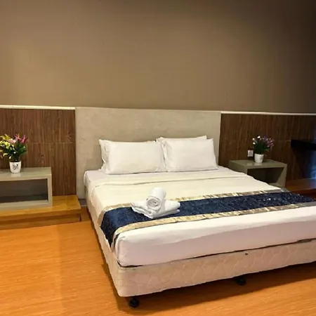 Platinum Suites Klcc By Ar Hospitality Kuala Lumpur Exterior photo